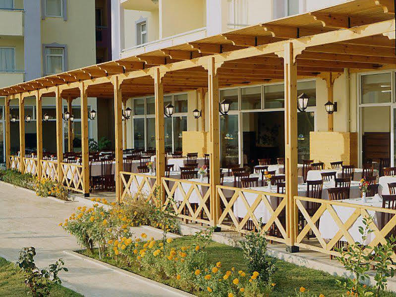 קוסדסי City'S Hill Hotel מראה חיצוני תמונה