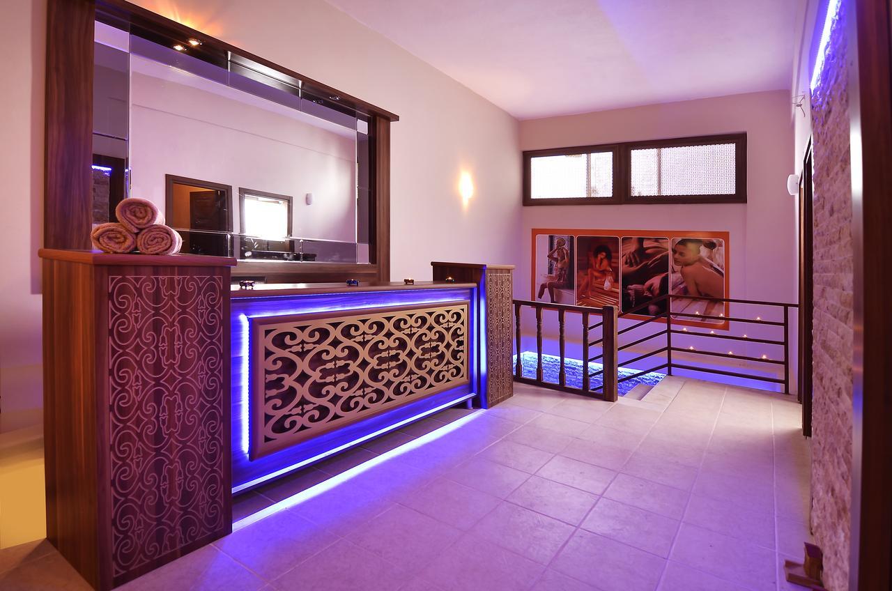 קוסדסי City'S Hill Hotel מראה חיצוני תמונה
